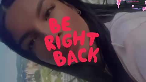 Snapshot of aylinnzambrano_ chatting on October 10, 11:49 am Aylin online show from October 10, 11:49 am