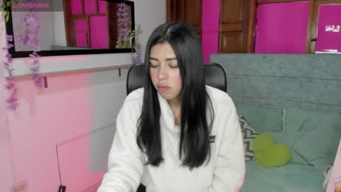 Aysha online show from June 3, 3:31 am
