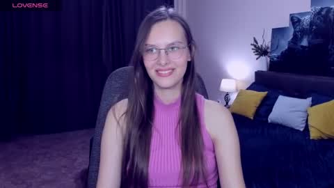 AyumiCherry online show from March 31, 6:30 pm