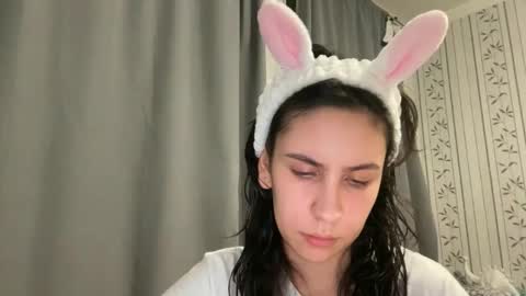  angel  ayya  online show from October 20, 7:19 pm