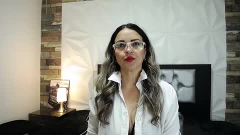 Azahara online show from March 11, 11:01 am