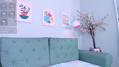 azahaara__ online show from February 3, 1:48 pm