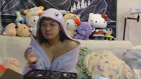 aznp1ea5er online show from February 17, 4:11 am