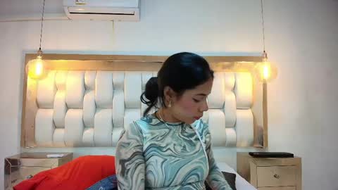 AZUL online show from April 20, 5:05 pm