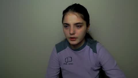 azumi_chan_ online show from October 24, 9:26 pm