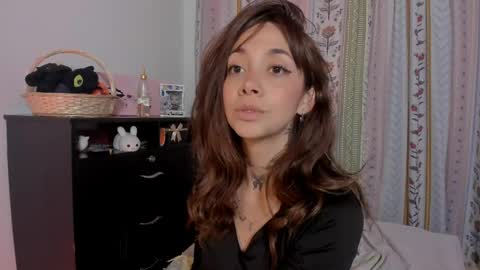 azumi saan online show from June 4, 3:34 am