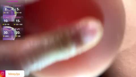 Lyanna online show from March 11, 2:32 am