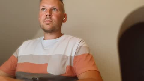 b125953 online show from July 12, 7:39 pm