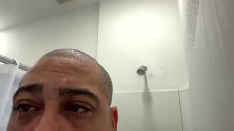 b1glongnhard online show from November 8, 3:20 am