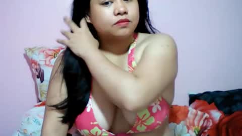 Welcome Guys Glad To See U here My Name is Brie  Hope We have Good Time here online show from October 18, 5:17 pm