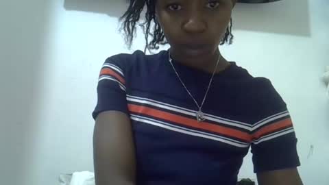 Snapshot of baby_facii chatting on October 26, 11:22 am baby_facii online show from October 26, 11:22 am