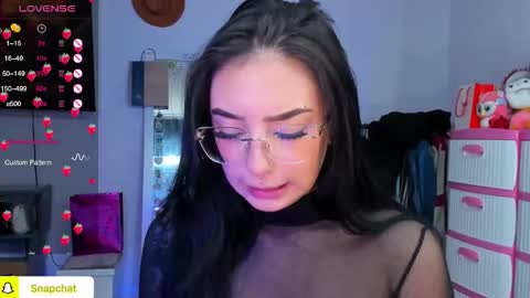 lily online show from October 28, 3:13 pm