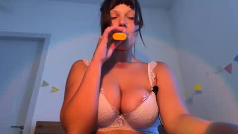 mei online show from March 5, 6:44 am