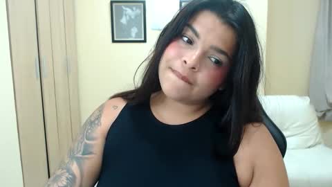 baby_peach2 online show from May 4, 3:46 am
