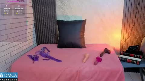 baby_sweet2010 online show from April 15, 3:43 am