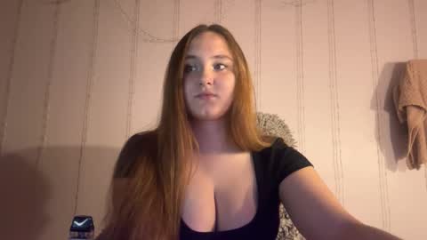 Snapshot of babyblissxx chatting on October 21, 9:18 pm Katerina online show from October 21, 9:18 pm