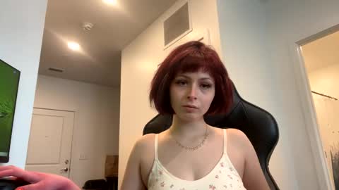 babybray online show from February 14, 8:26 pm