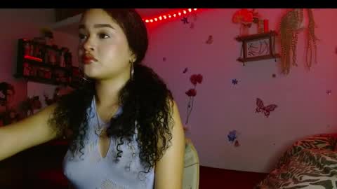 babybombom08 online show from April 4, 2:07 am