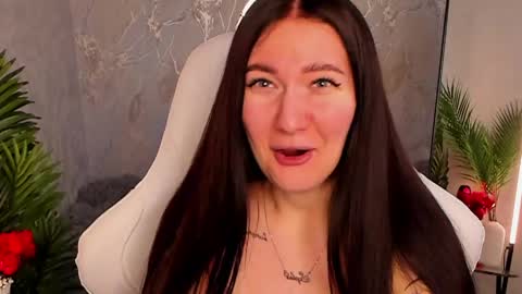 Sophia online show from April 9, 6:19 am