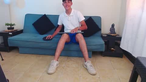 babymaik online show from February 25, 5:19 pm