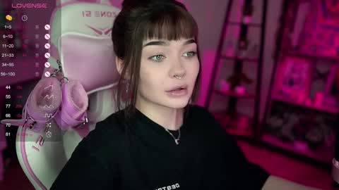 Nika online show from February 9, 10:43 pm