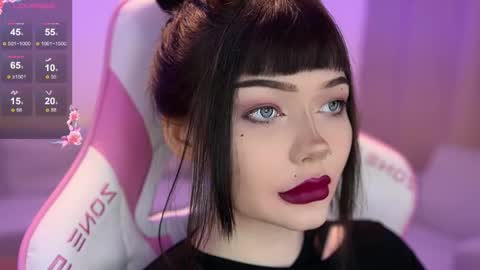 Nika online show from April 6, 9:05 pm