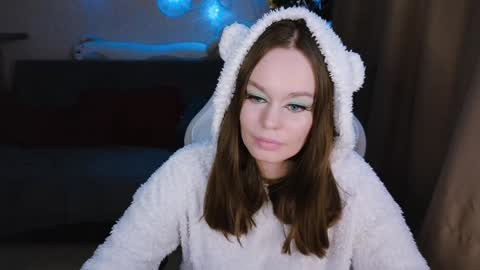 Lin online show from January 15, 3:39 pm