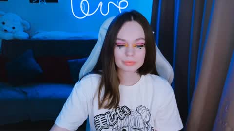 Lin online show from January 24, 5:32 pm