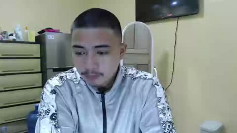 Snapshot of badboy_hanns chatting on January 14, 10:59 am HANNS online show from January 14, 10:59 am