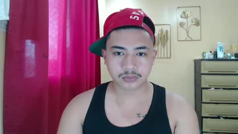 Snapshot of badboy_hanns chatting on February 10, 4:41 am HANNS online show from February 10, 4:41 am