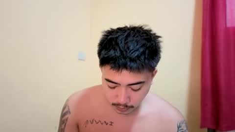 Snapshot of badboy_hanns chatting on September 24, 8:54 am HANNS online show from September 24, 8:54 am