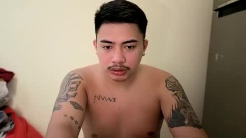 Snapshot of badboy_hanns chatting on October 21, 1:33 am HANNS online show from October 21, 1:33 am