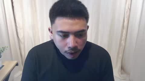 Snapshot of badboy_hanns chatting on February 26, 3:10 pm HANNS online show from February 26, 3:10 pm