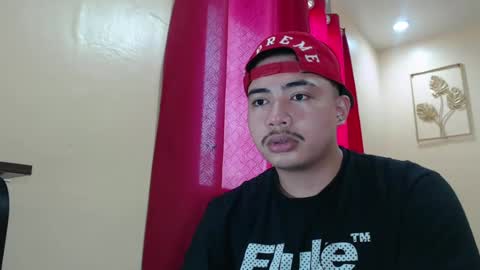 Snapshot of badboy_hanns chatting on February 15, 4:14 am HANNS online show from February 15, 4:14 am