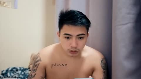 Snapshot of badboy_hanns chatting on October 28, 9:43 am HANNS online show from October 28, 9:43 am