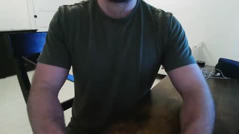 baddboy24777 online show from February 5, 9:29 pm