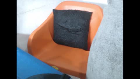 baddydoll online show from February 19, 4:44 am