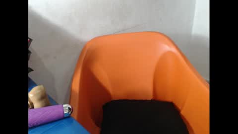 baddydoll online show from February 25, 4:35 am