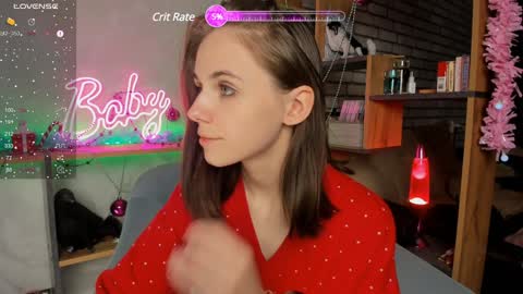 Molly  links in bio online show from December 18, 8:14 pm