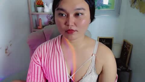 april online show from June 11, 1:05 am