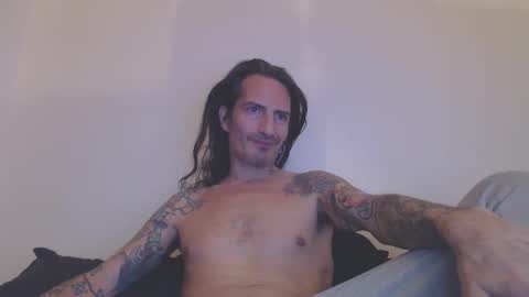 Bailey online show from April 9, 9:31 pm