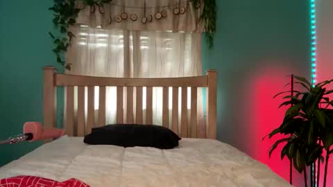 My name  BailiJade   online show from September 9, 3:45 pm