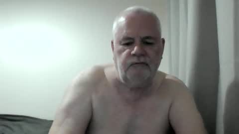 Baker242 online show from April 25, 11:24 pm