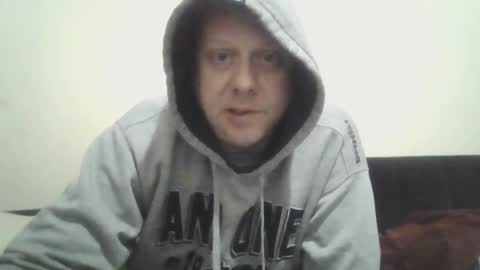 Snapshot of ballzrockwell chatting on December 30, 1:58 pm ballzrockwell online show from December 30, 1:58 pm