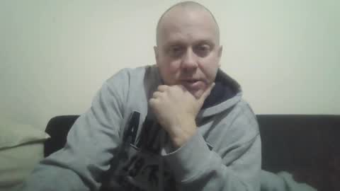 Snapshot of ballzrockwell chatting on December 26, 1:18 am ballzrockwell online show from December 26, 1:18 am