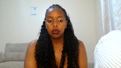 bambi_e online show from July 5, 8:38 pm