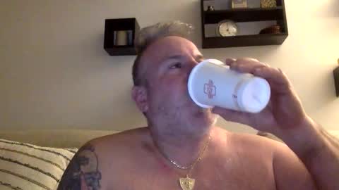 banana5289 online show from March 4, 9:56 pm