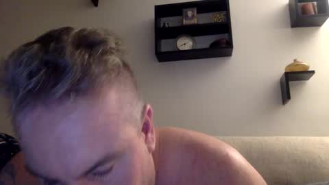 banana5289 online show from March 12, 12:09 am