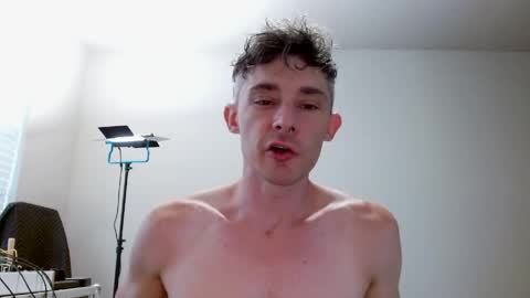 bananacurvesleft online show from May 30, 12:20 am