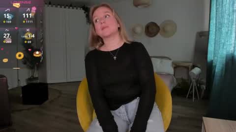 Allie online show from July 23, 1:30 pm
